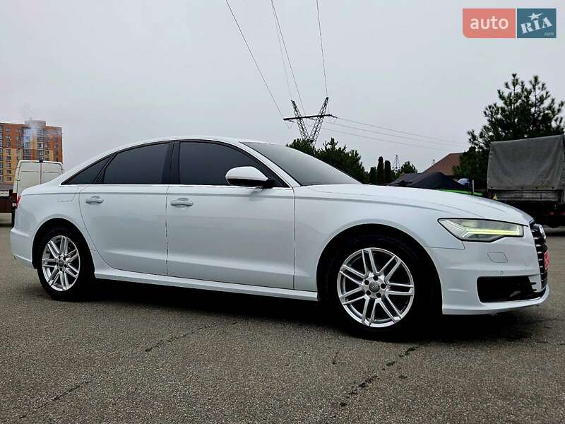 Седан Audi A6 2015 в Днепре