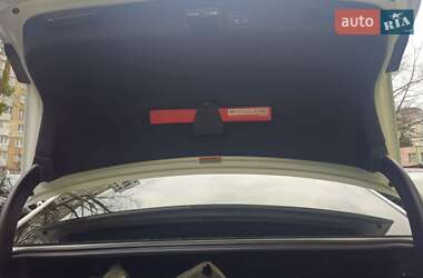 Седан Audi A6 2016 в Киеве