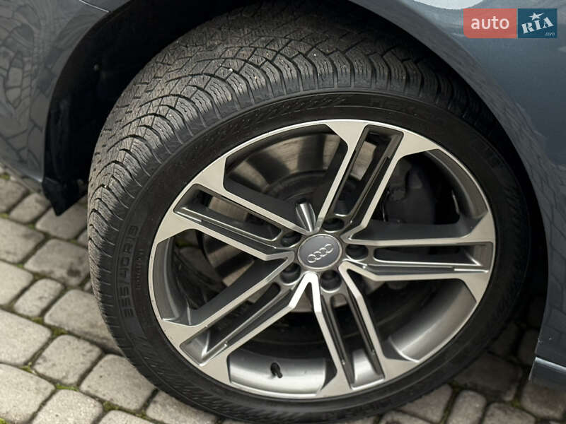 Седан Audi A6 2013 в Черновцах