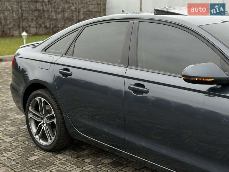 Седан Audi A6 2013 в Черновцах
