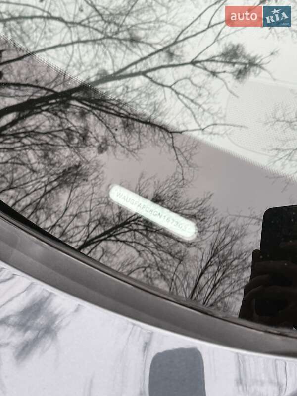 Седан Audi A6 2016 в Ужгороде