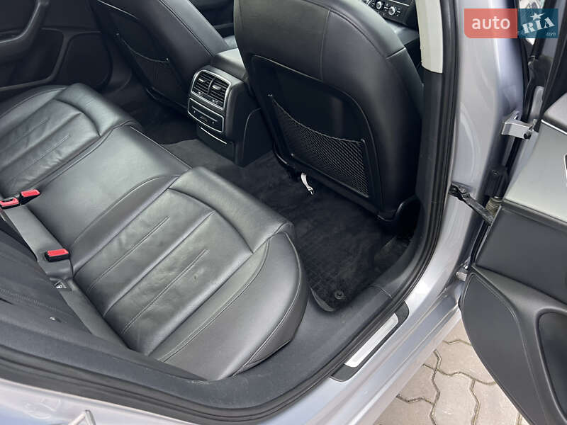 Седан Audi A6 2015 в Нововолынске