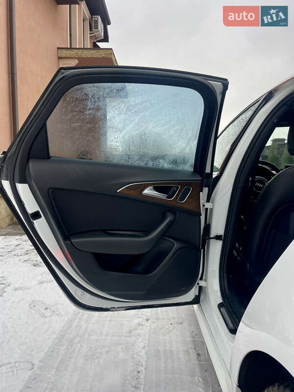 Седан Audi A6 2014 в Ровно