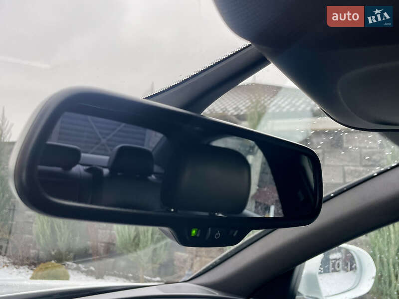 Седан Audi A6 2014 в Ровно