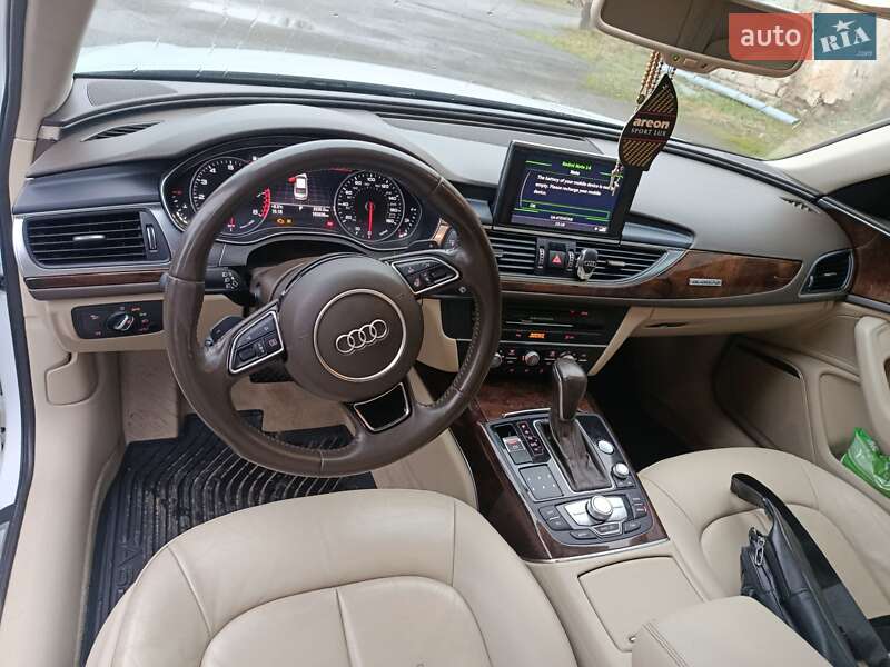 Седан Audi A6 2015 в Львове