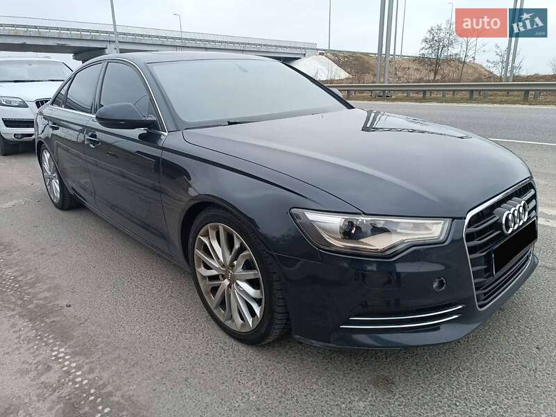 Седан Audi A6 2012 в Киеве