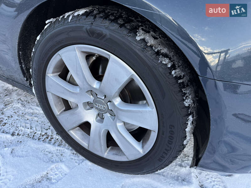 Седан Audi A6 2013 в Киеве