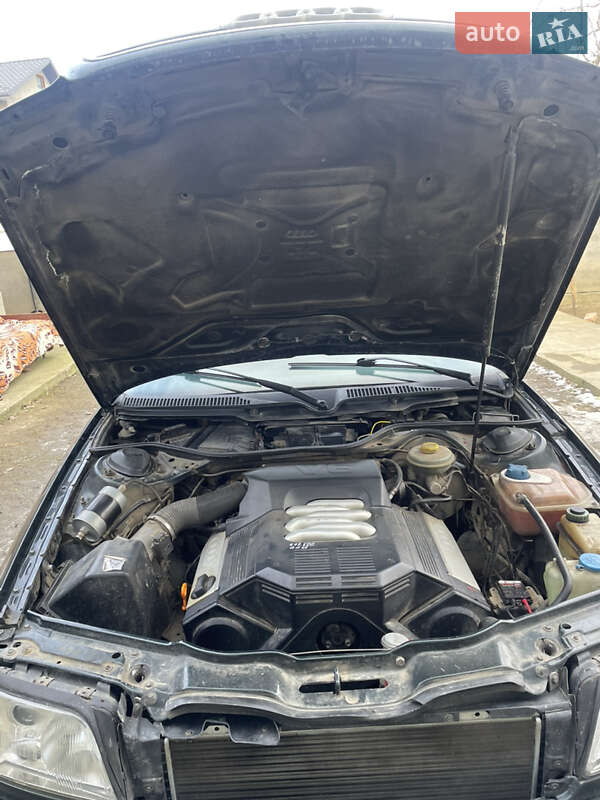 Седан Audi A6 1995 в Герце фото 11 Седан Audi A6 1995 в Герце