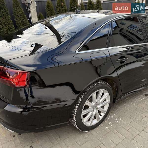 Седан Audi A6 2015 в Чернівцях