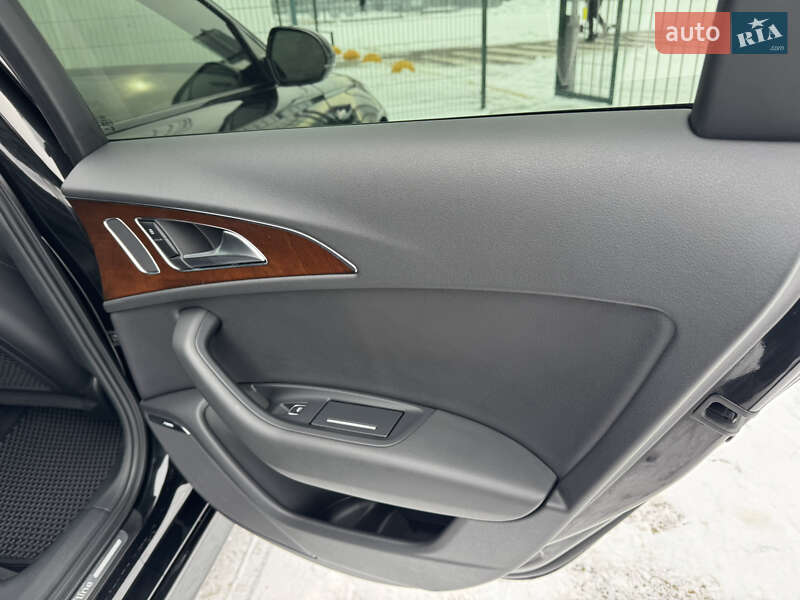 Седан Audi A6 2016 в Киеве