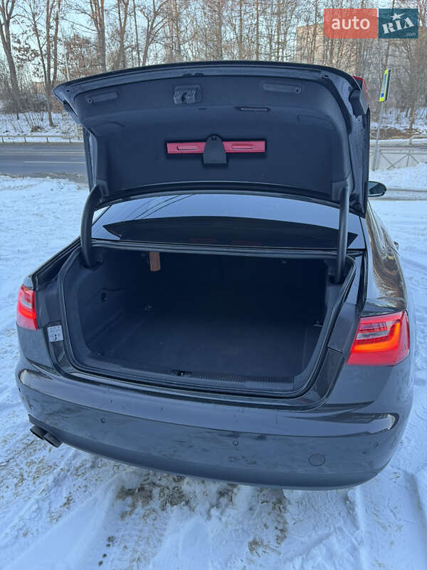 Седан Audi A6 2013 в Тернополі