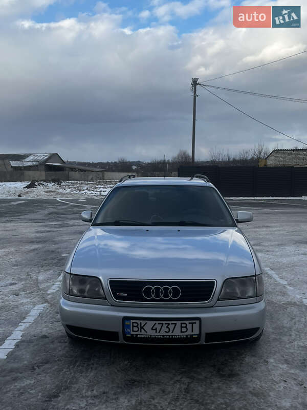 Універсал Audi A6 1996 в Дубні