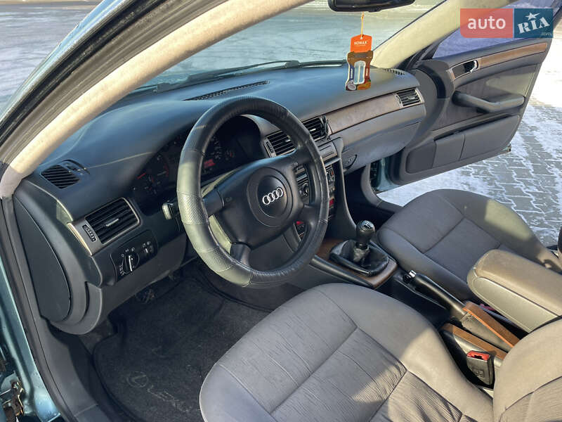 Седан Audi A6 1998 в Радивилове