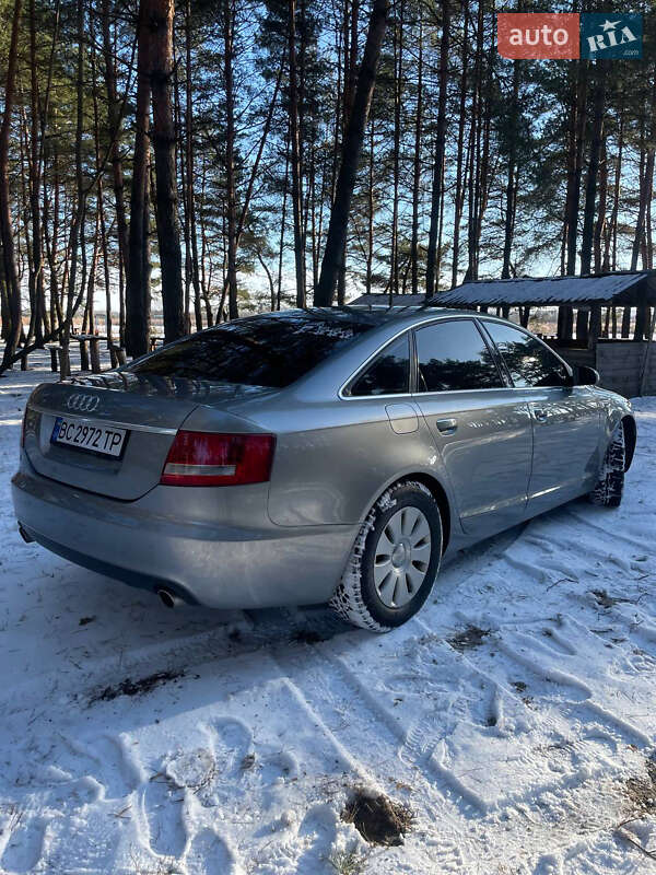 Седан Audi A6 2004 в Жовкве