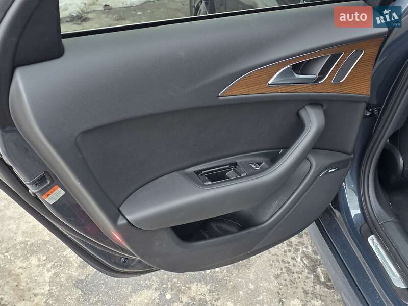 Седан Audi A6 2015 в Киеве