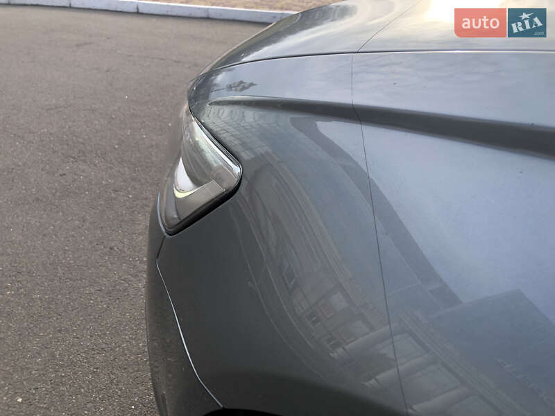 Седан Audi A6 2013 в Одессе