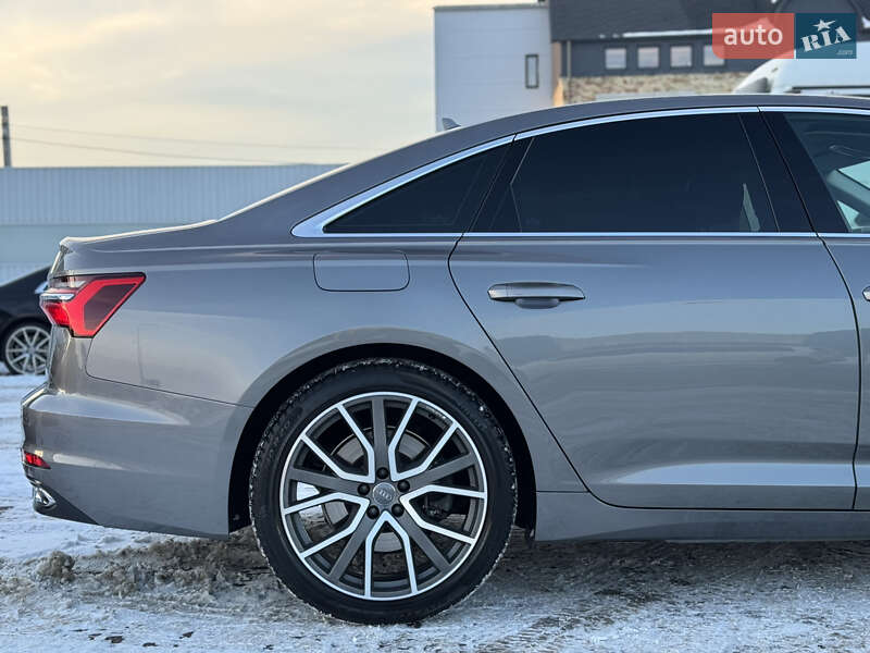 Седан Audi A6 2018 в Киеве