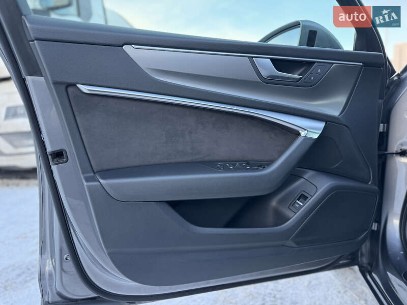 Седан Audi A6 2018 в Киеве