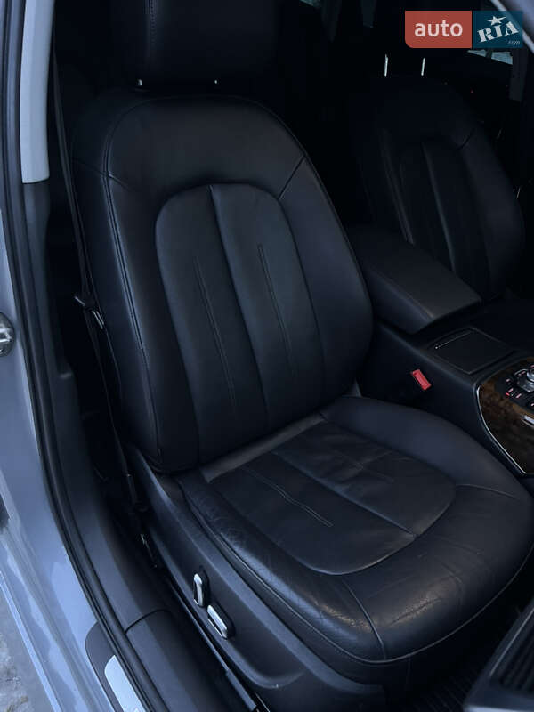 Седан Audi A6 2018 в Новояворовске