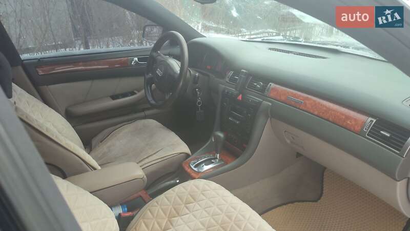 Седан Audi A6 2000 в Сарнах