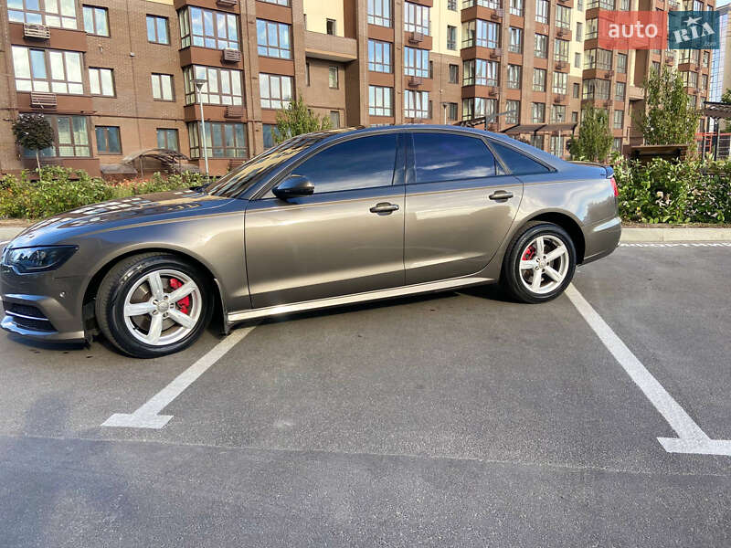 Седан Audi A6 2013 в Чернигове
