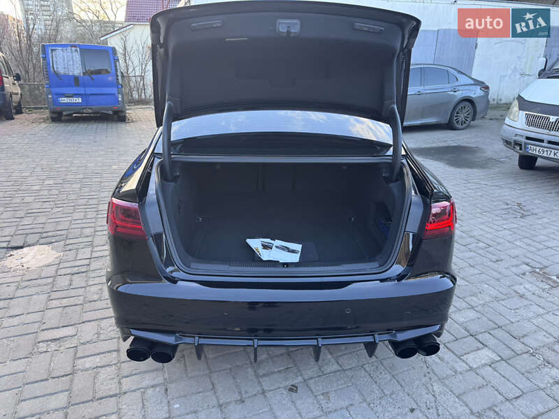 Седан Audi A6 2016 в Сумах