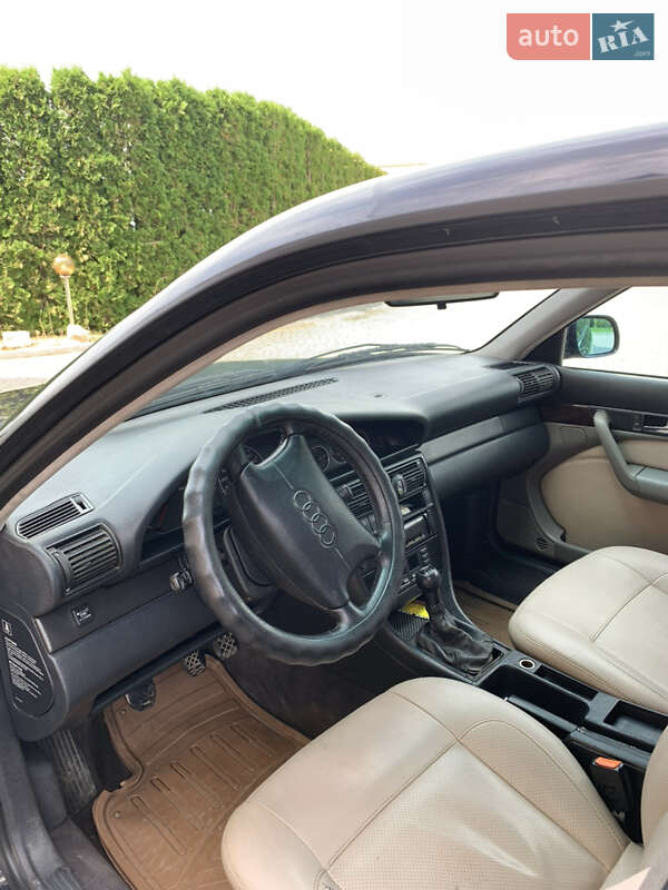 Седан Audi A6 1997 в Дунаевцах