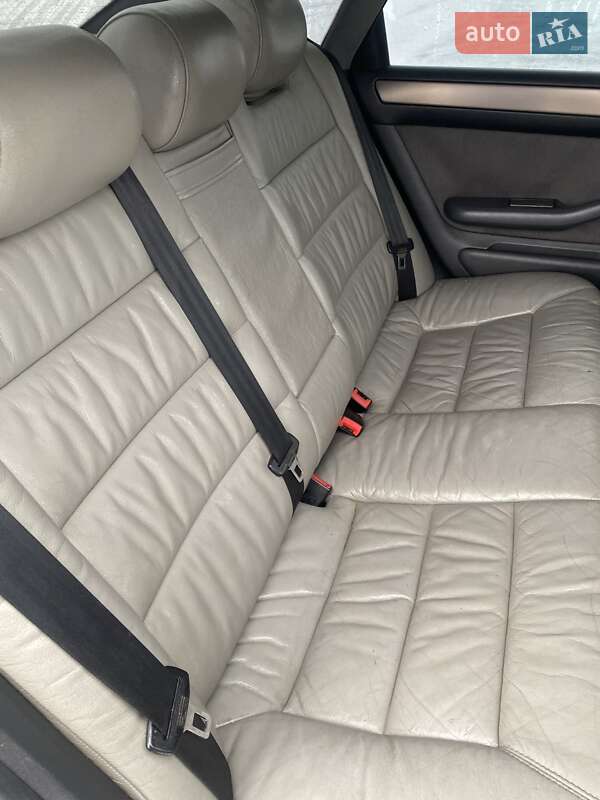 Универсал Audi A6 1998 в Черновцах