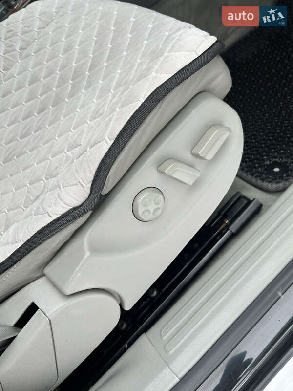 Седан Audi A6 2005 в Самборе