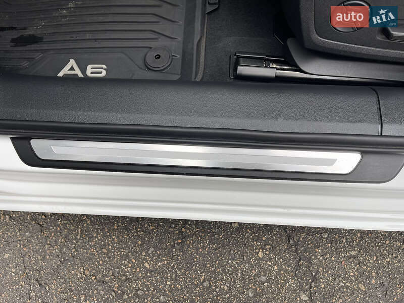 Седан Audi A6 2021 в Киеве