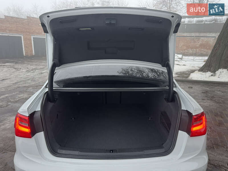Седан Audi A6 2015 в Лубнах фото 38 Седан Audi A6 2015 в Лубнах