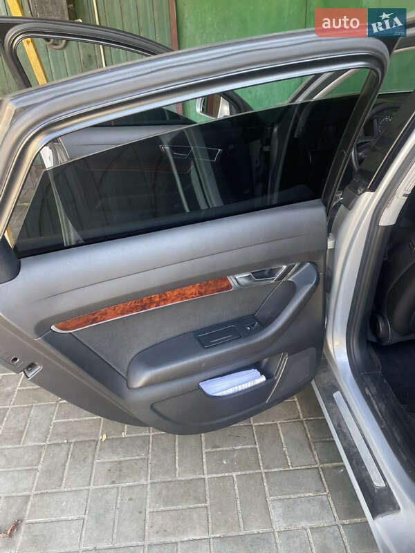 Седан Audi A6 2006 в Виноградові