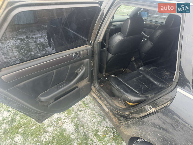 Универсал Audi A6 2001 в Николаеве