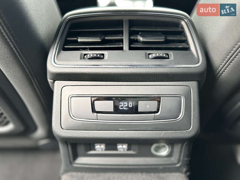 Седан Audi A6 2018 в Одессе