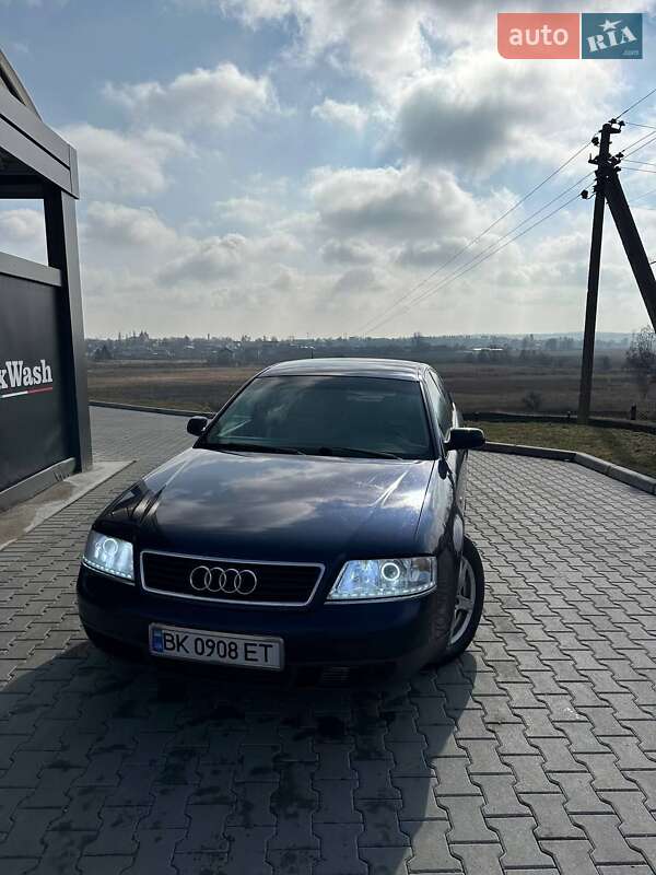 Седан Audi A6 1997 в Шумске