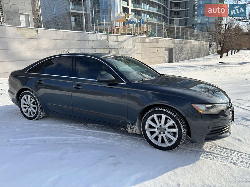Седан Audi A6 2013 в Киеве