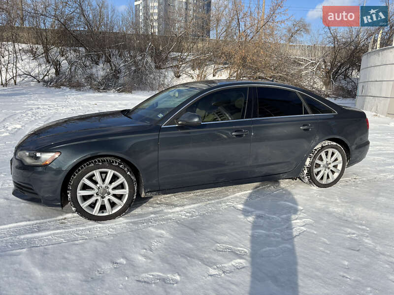 Седан Audi A6 2013 в Киеве