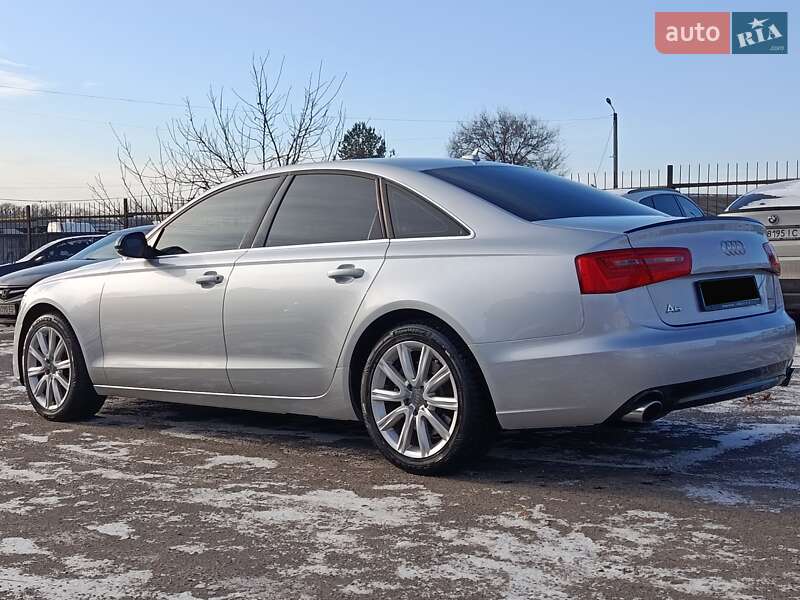 Седан Audi A6 2014 в Полтаве