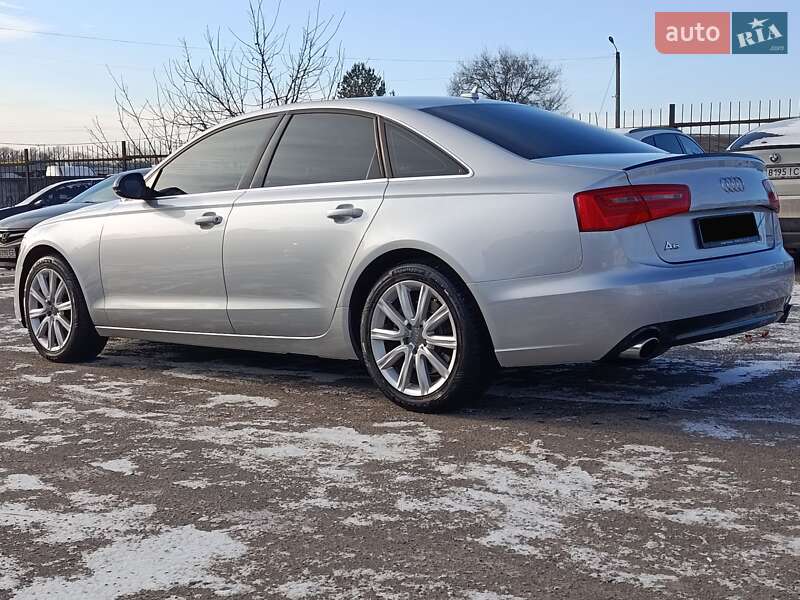 Седан Audi A6 2014 в Полтаве