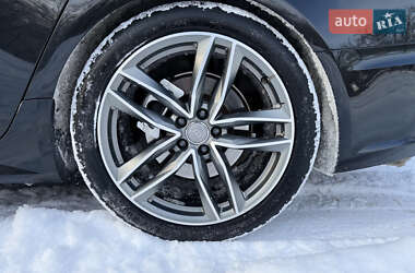 Седан Audi A6 2015 в Киеве