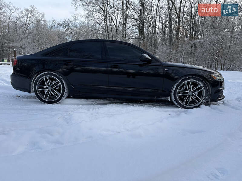 Седан Audi A6 2015 в Киеве