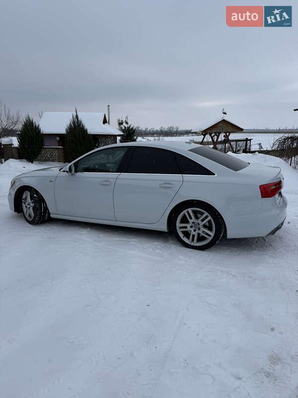 Седан Audi A6 2014 в Гусятині