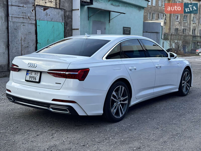 Седан Audi A6 2019 в Каменском
