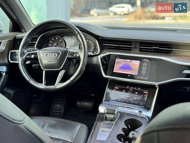 Седан Audi A6 2019 в Каменском