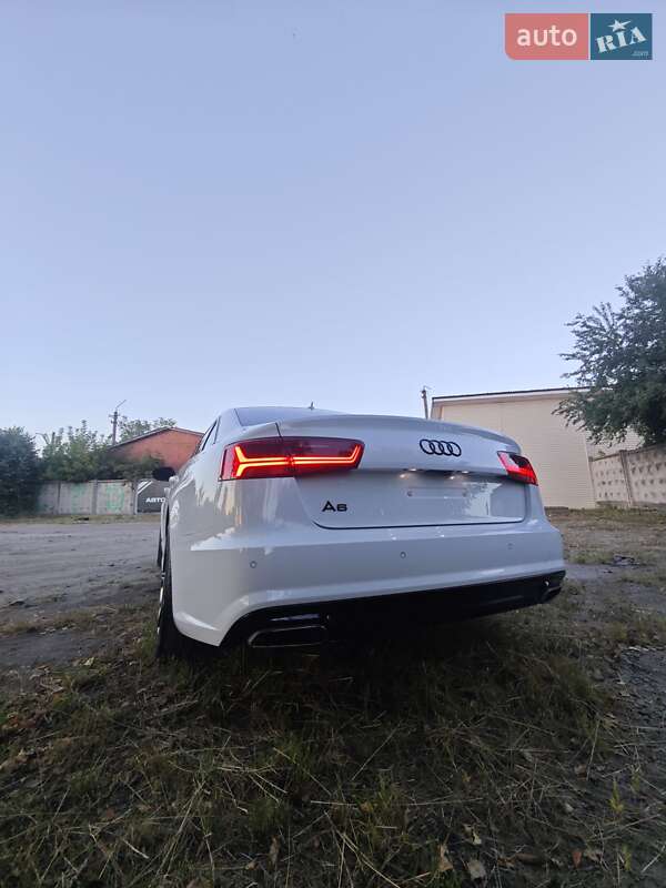 Седан Audi A6 2018 в Киеве