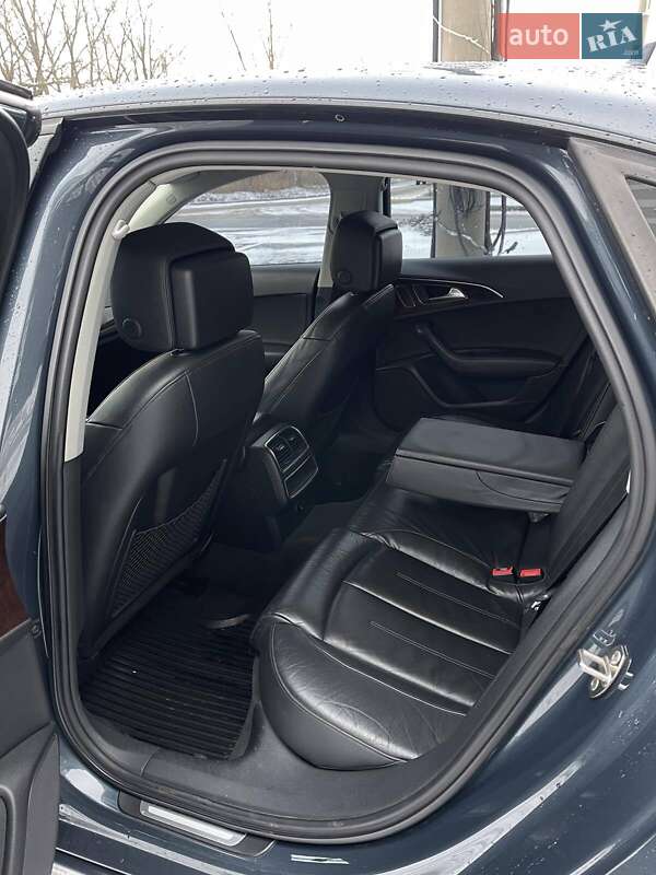 Седан Audi A6 2012 в Харькове