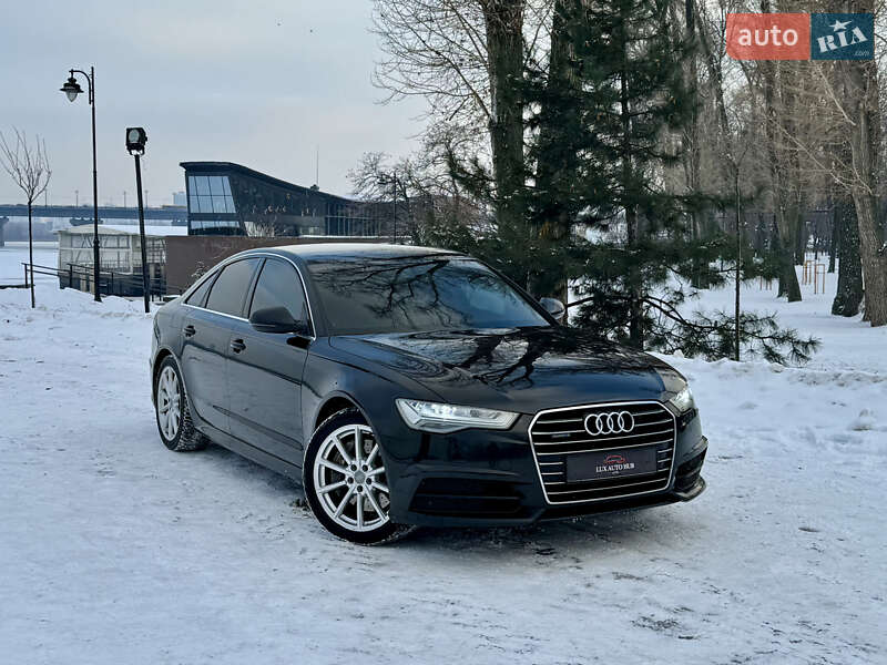 Седан Audi A6 2016 в Киеве