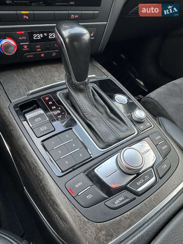 Седан Audi A6 2016 в Киеве