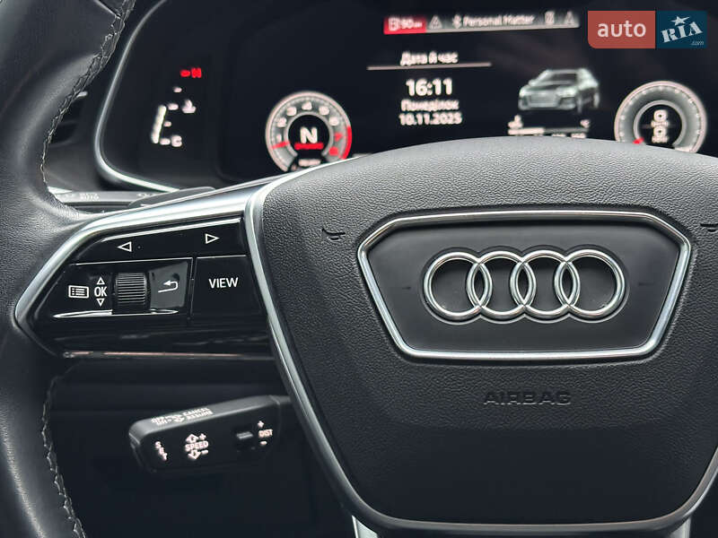 Седан Audi A6 2022 в Киеве