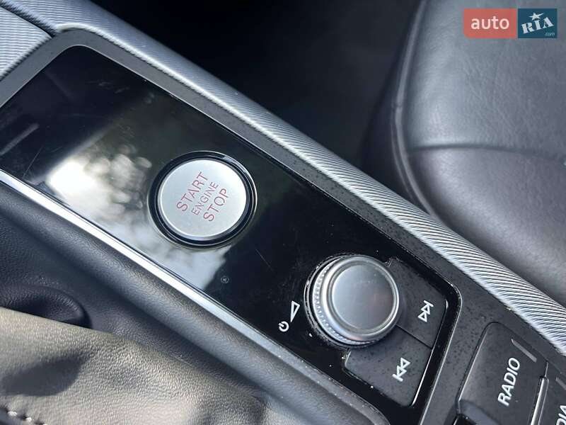 Седан Audi A6 2018 в Одессе